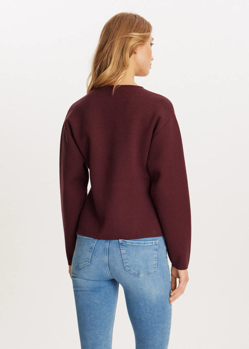Cardigan à Col V et Boutons Dorés